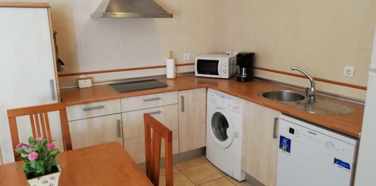 Ferienwohnung Apartamento Casco Historico Conil De La Fra. 5 Mins De La Playa. Conil De La Frontera Exterior foto